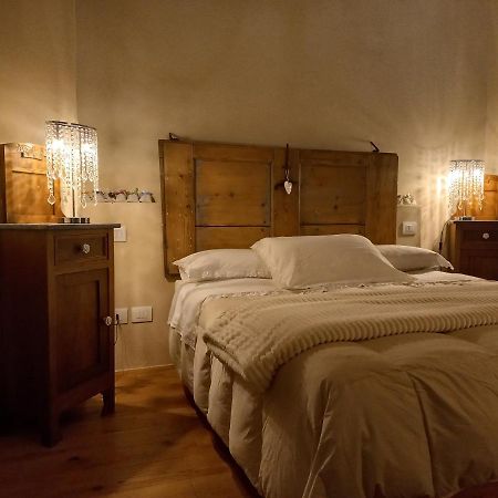 Beb Montefratta Bed & Breakfast ฟราตตา แตร์เม ภายนอก รูปภาพ