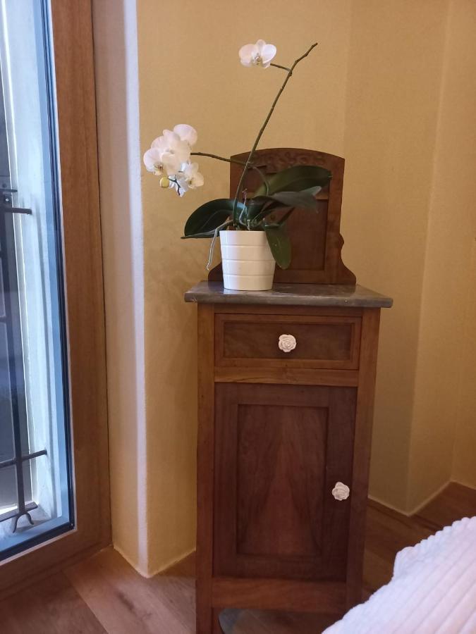 Beb Montefratta Bed & Breakfast ฟราตตา แตร์เม ภายนอก รูปภาพ
