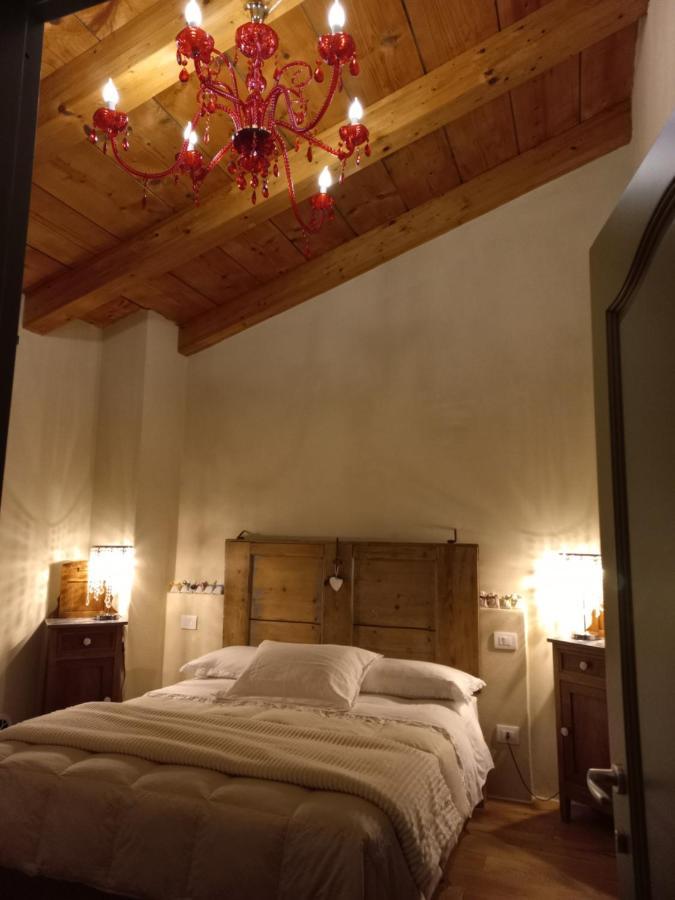 Beb Montefratta Bed & Breakfast ฟราตตา แตร์เม ภายนอก รูปภาพ